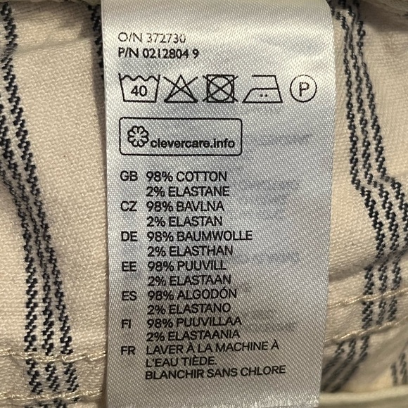 H&M L.O.G.G. Ticking Stripe Cream Black Cuffed Mid Rise Twill Shorts - Picture 10 of 10